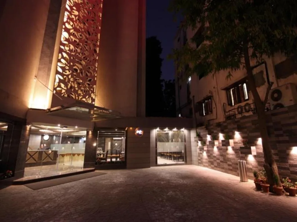 GUJARAT – The Cultural Heart of Gujarat – image 001