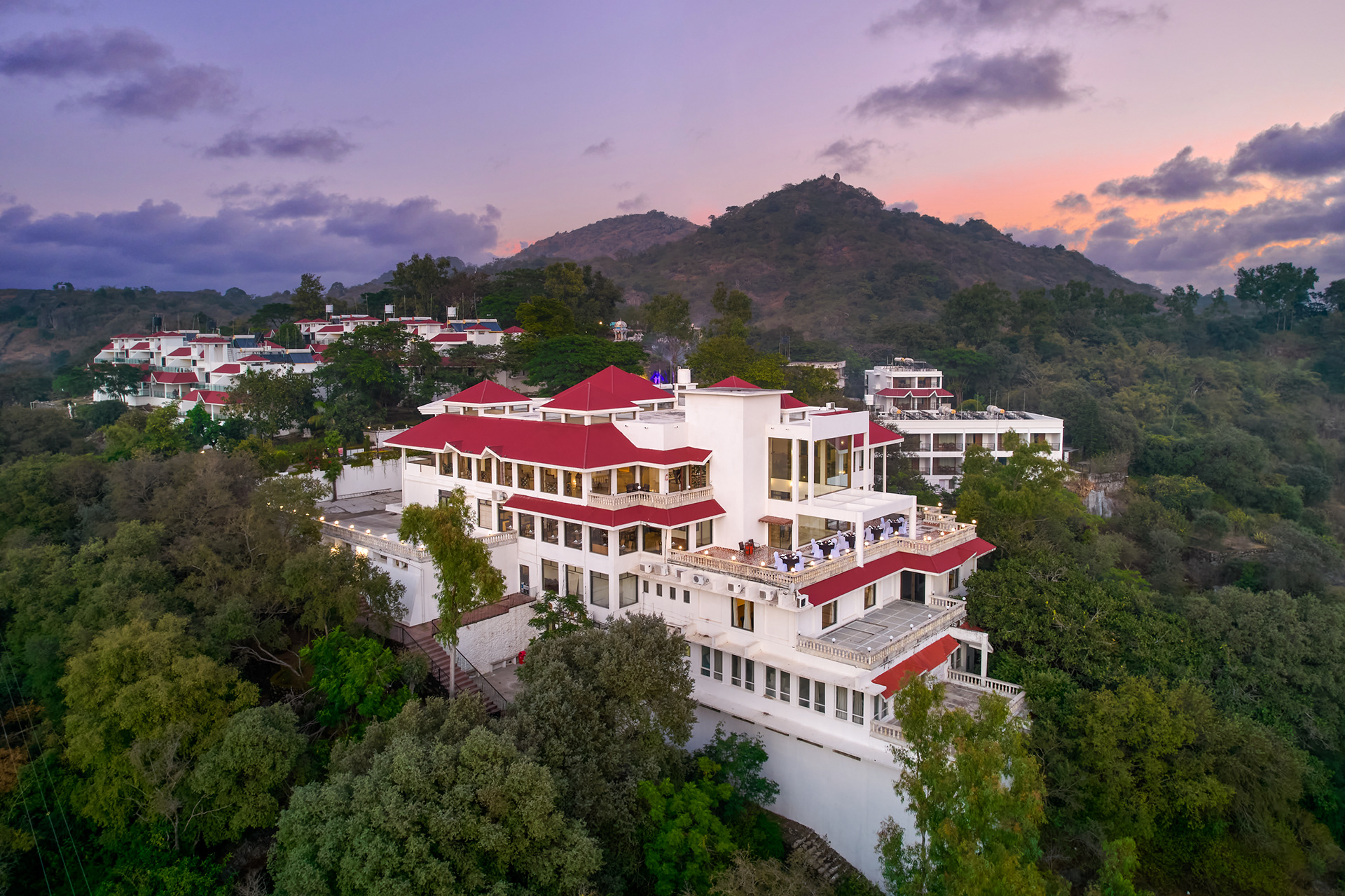 RAJASTHAN – Udaipur & Abu: The Perfect Pair – image 003